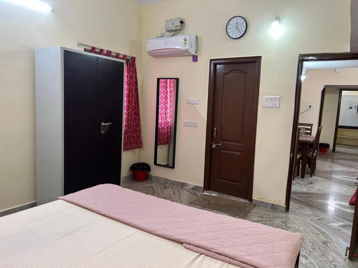 Home To Explore Food, History & Shopping Hyderabad Exterior foto